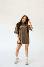 Load image into Gallery viewer, Chase Dreams Script Tee- Brown