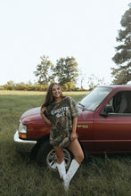 Load image into Gallery viewer, Country Girl Camo Tee