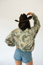 Load image into Gallery viewer, Chase Dreams Script Sweatshirt- Camo
