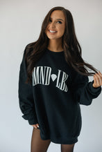 Load image into Gallery viewer, The Diamond Label Sweatshirt- Black
