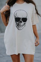 Load image into Gallery viewer, The Spencer Tee- Beige

